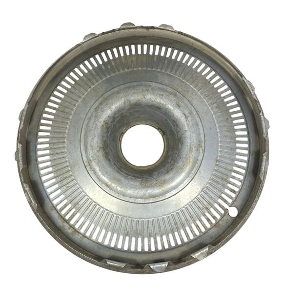 Vintage '69 Buick Wildcat Hubcap 15” Wheel Hub Cap OEM Part - Picture 2 of 7